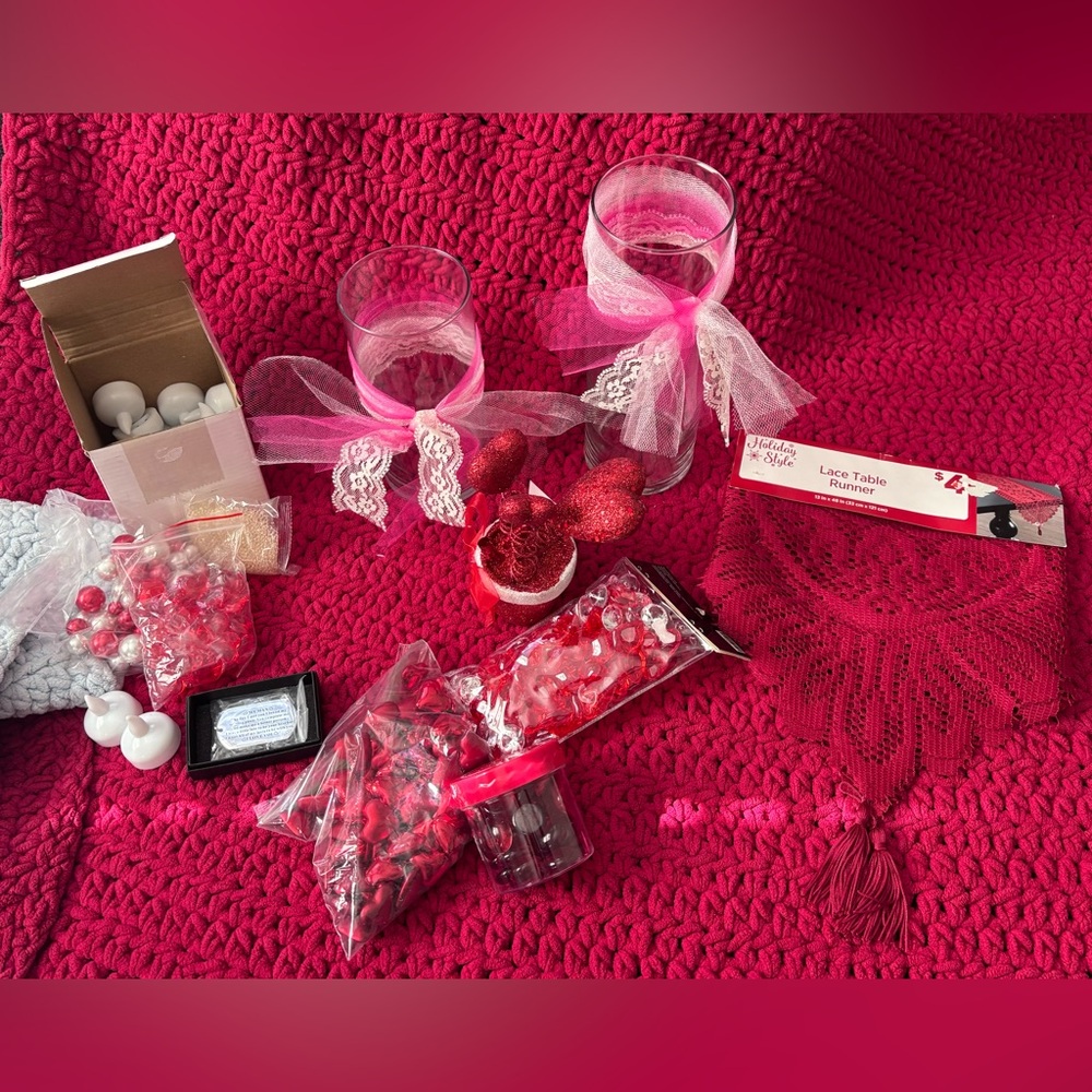Valentine’s Day decorations bundle